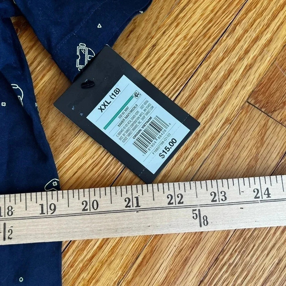 Boys button down shirt - Picture 3 of 4